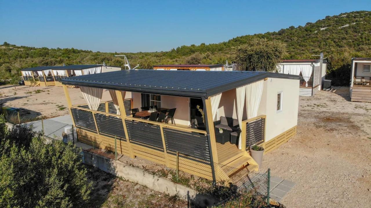 Mobile Home Laura Tisno Εξωτερικό φωτογραφία