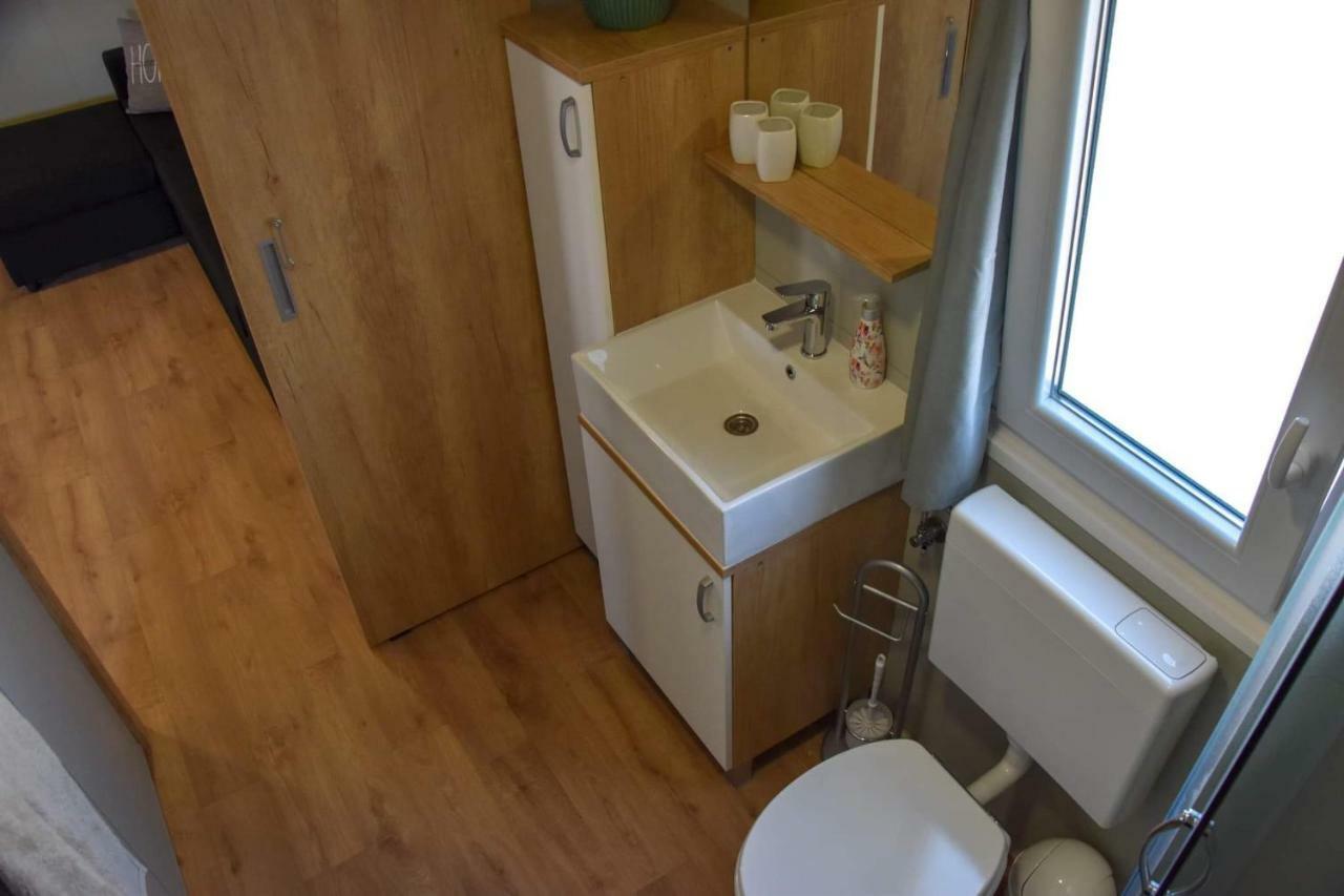 Mobile Home Laura Tisno Εξωτερικό φωτογραφία