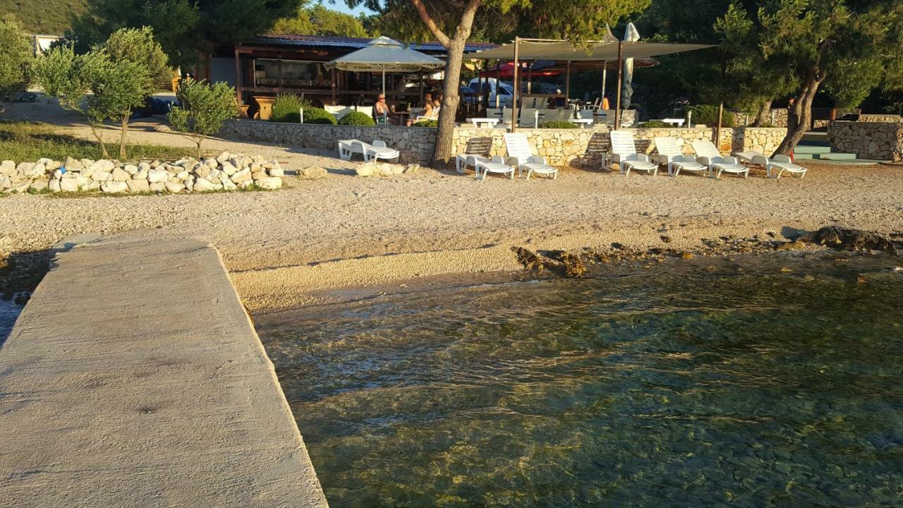 Mobile Home Laura Tisno Εξωτερικό φωτογραφία